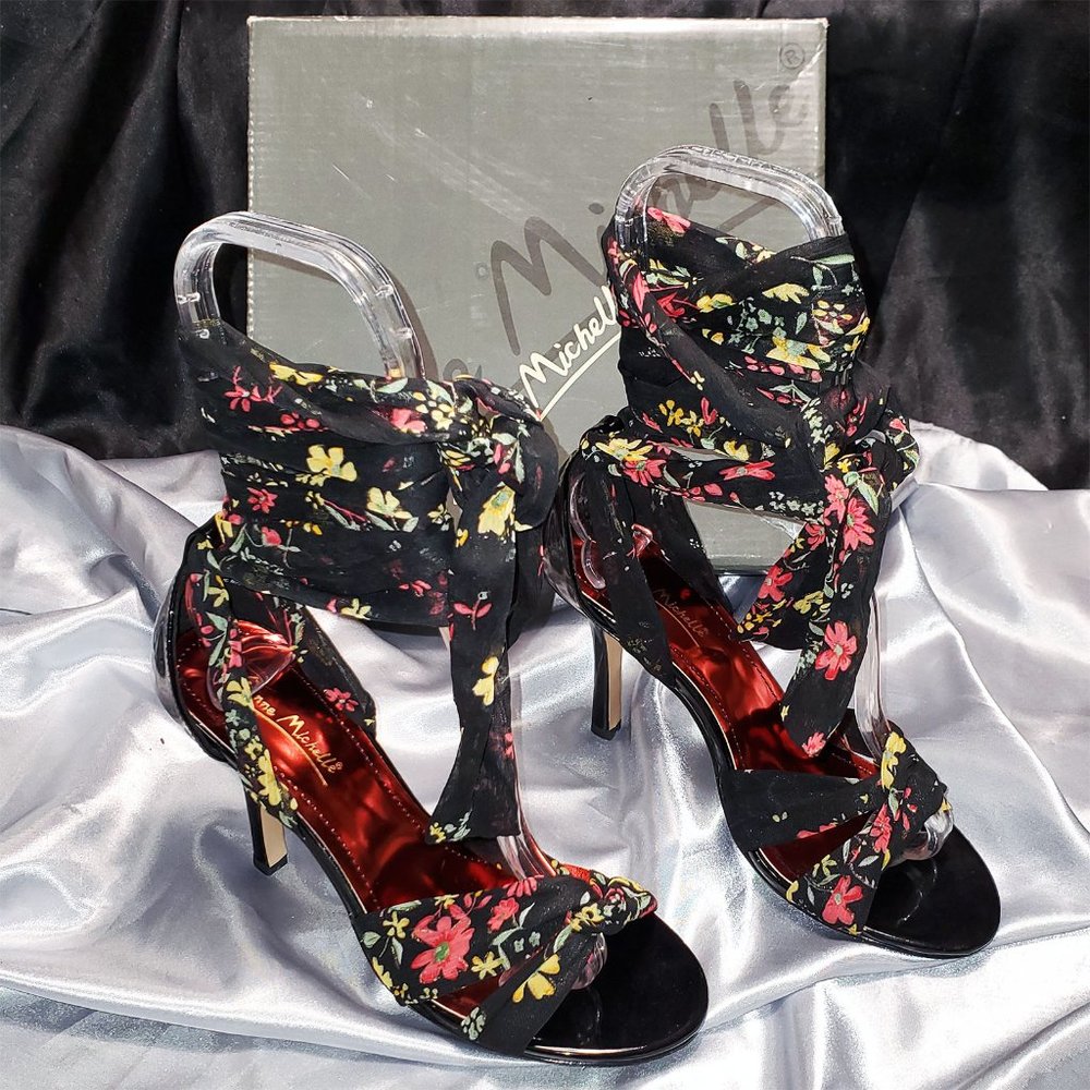 NIB ANNE MICHELLE floral black fabric wrap lace up strappy heels OCEANA SZ 6
